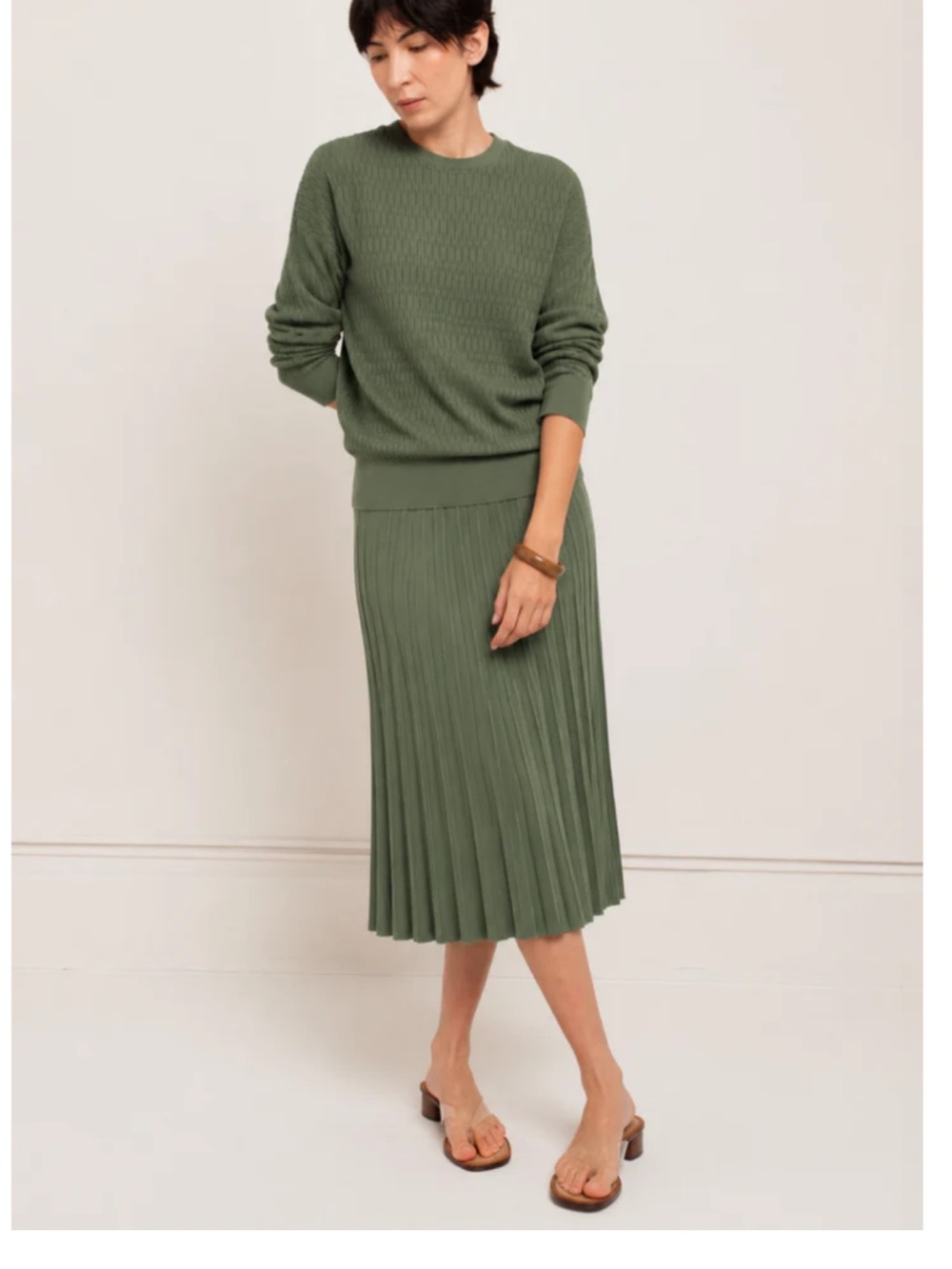 Everyday Crewneck Sweater in Olive Green